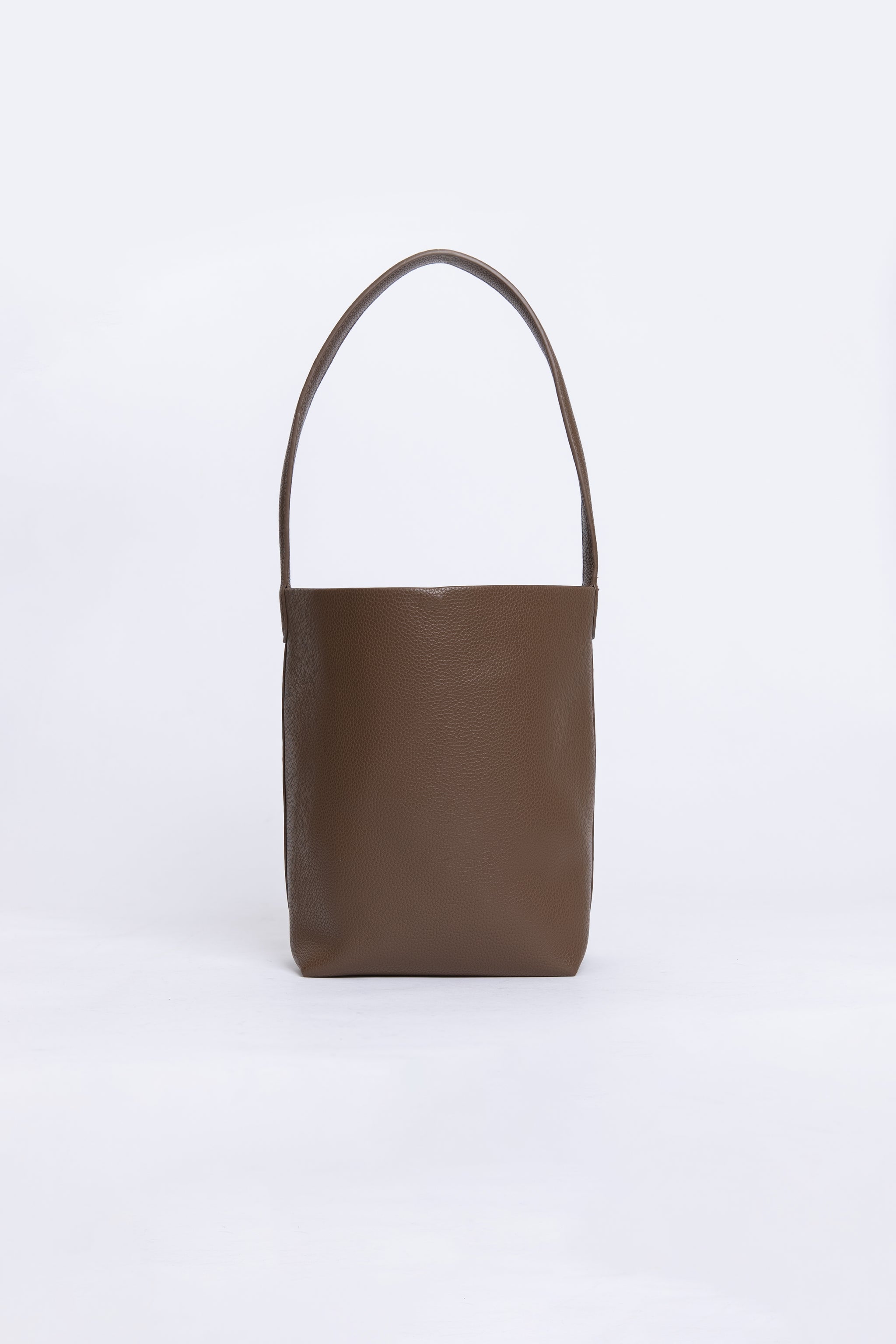 Hei Bucket Bag Leather Large - Taupe