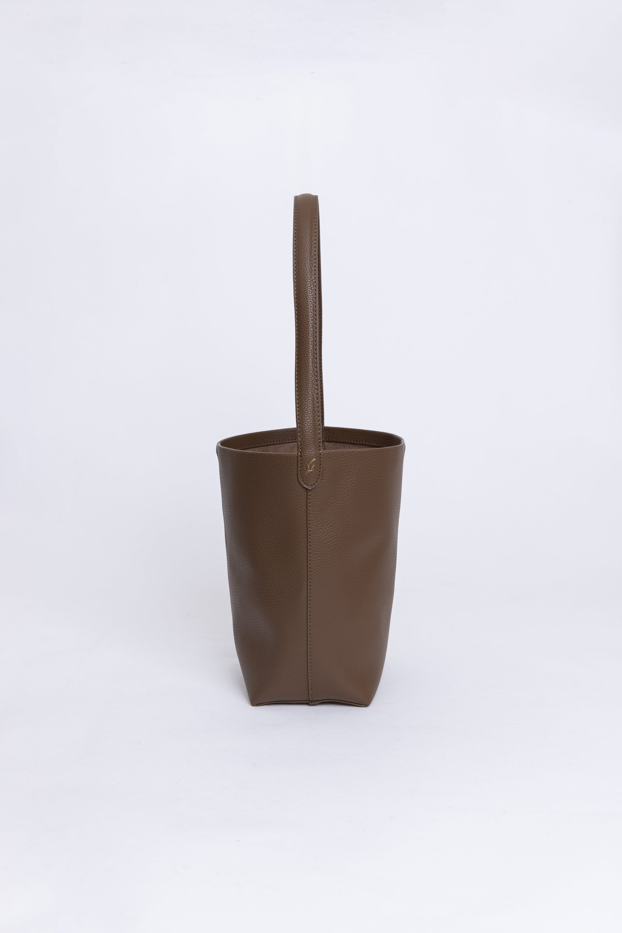 Hei Bucket Bag Leather Large - Taupe
