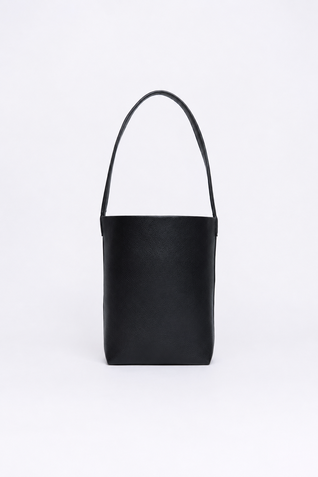 Hei Bucket Bag Leather Large - Black