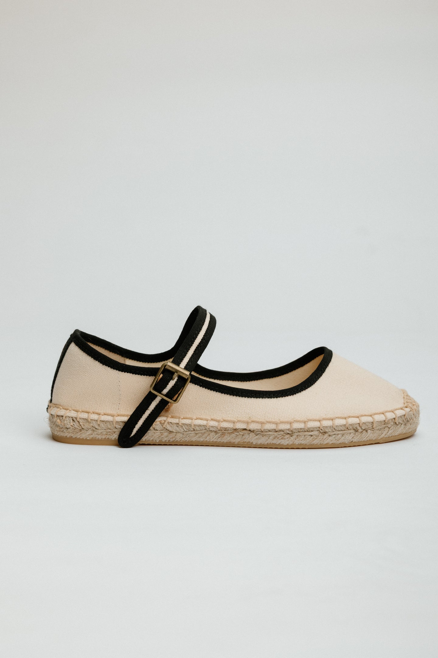 UNA in Beige